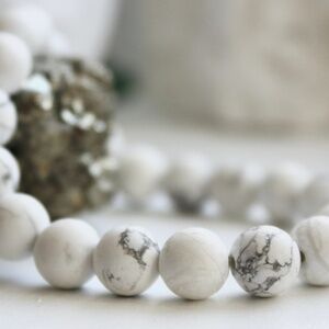 White Howlite White Marble Gemstone Chakra Balancing Energy Bracelet